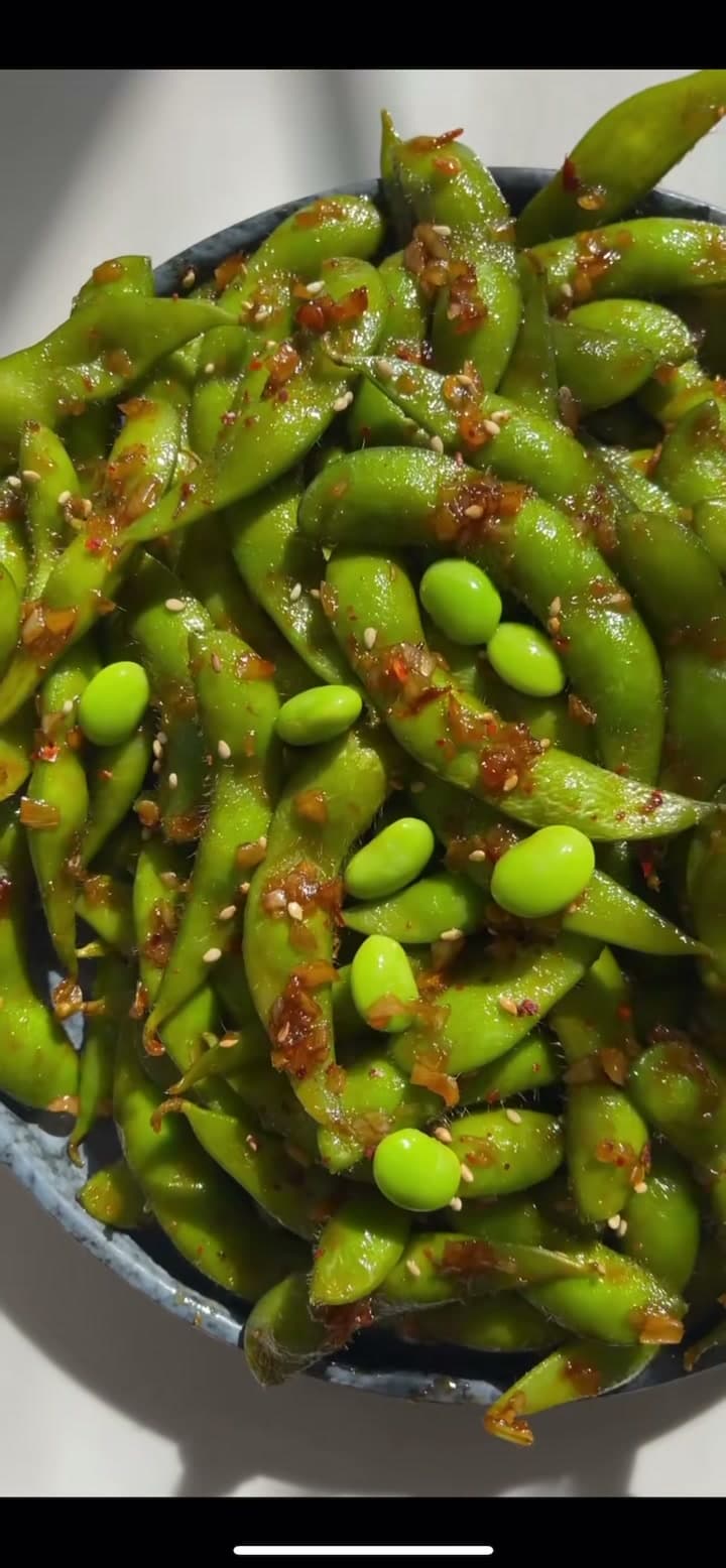 Spicy Garlic Edamame