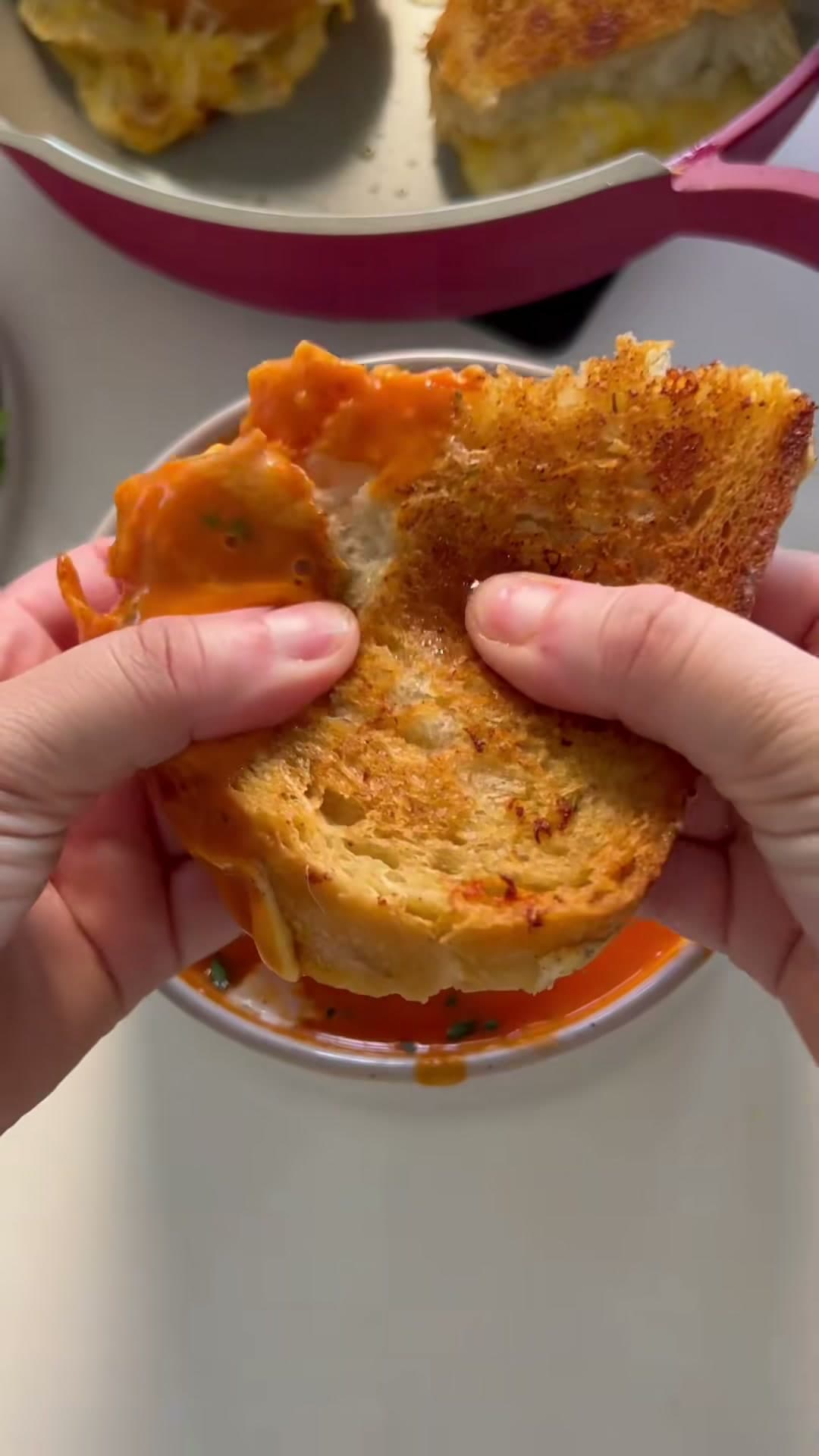 Ultimate Grilled Cheese Sandwich