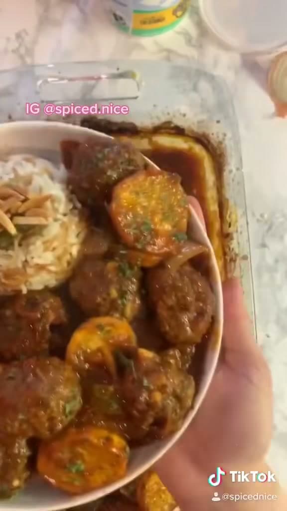 Daud Basha Middle Eastern Meatball and Potato Bake