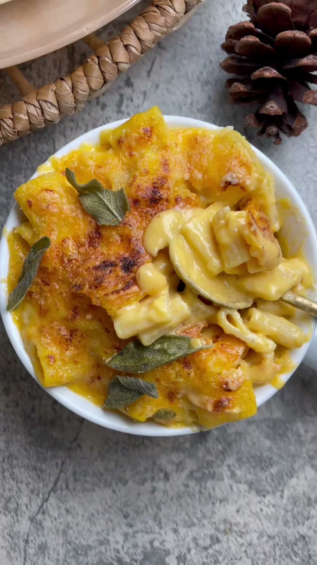 Creamy Butternut Squash Mac and Cheese