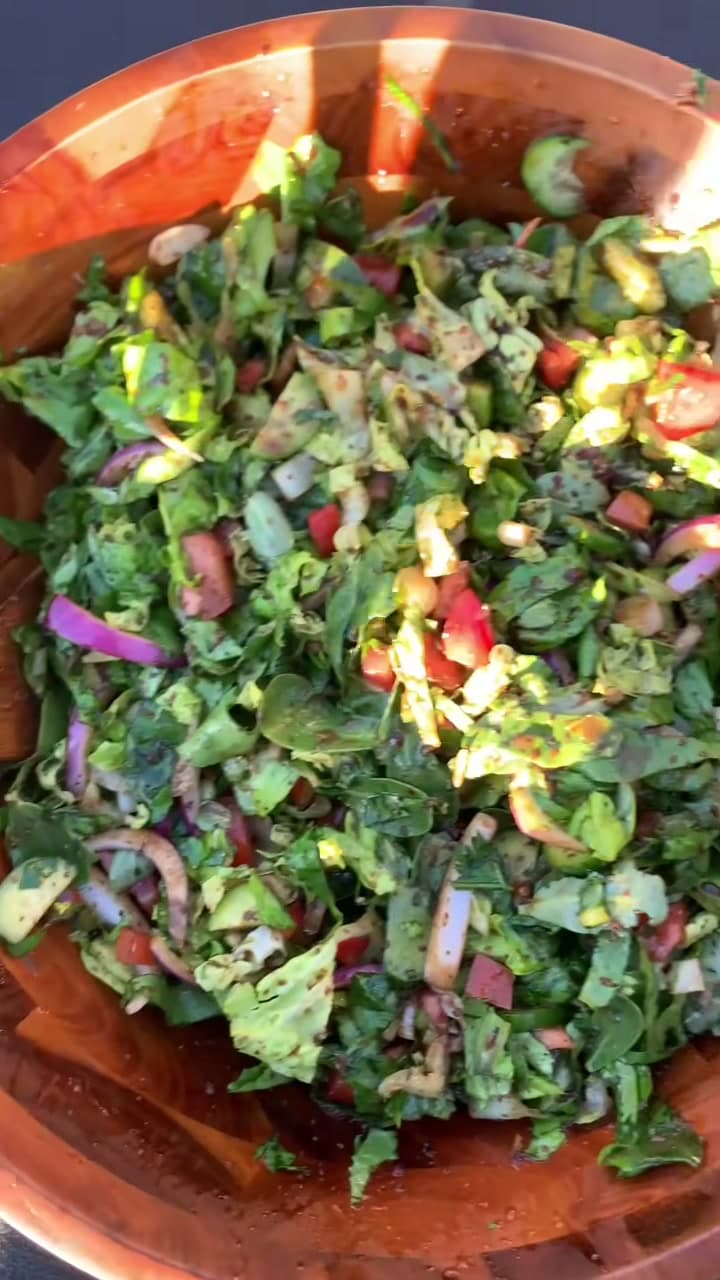 Vibrant Mediterranean Salad