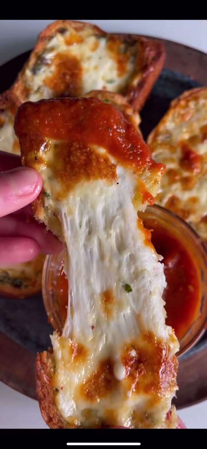 Cheesy Garlic Brioche Toast