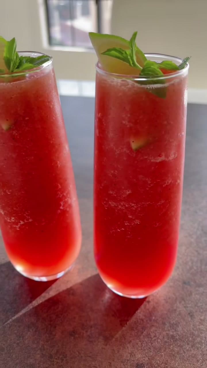 Perfect and Easy Refreshing Summer Drink