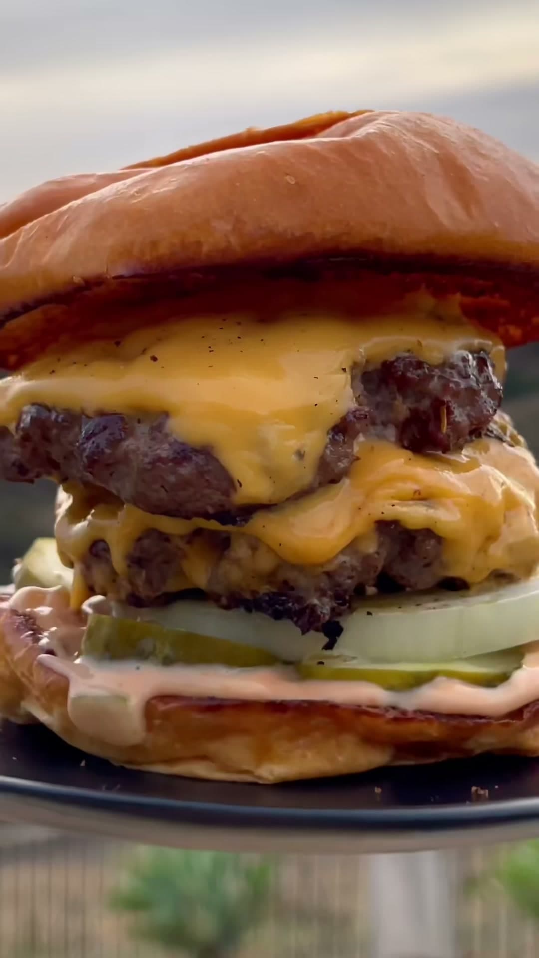 California Burger Chain Copycat Spread